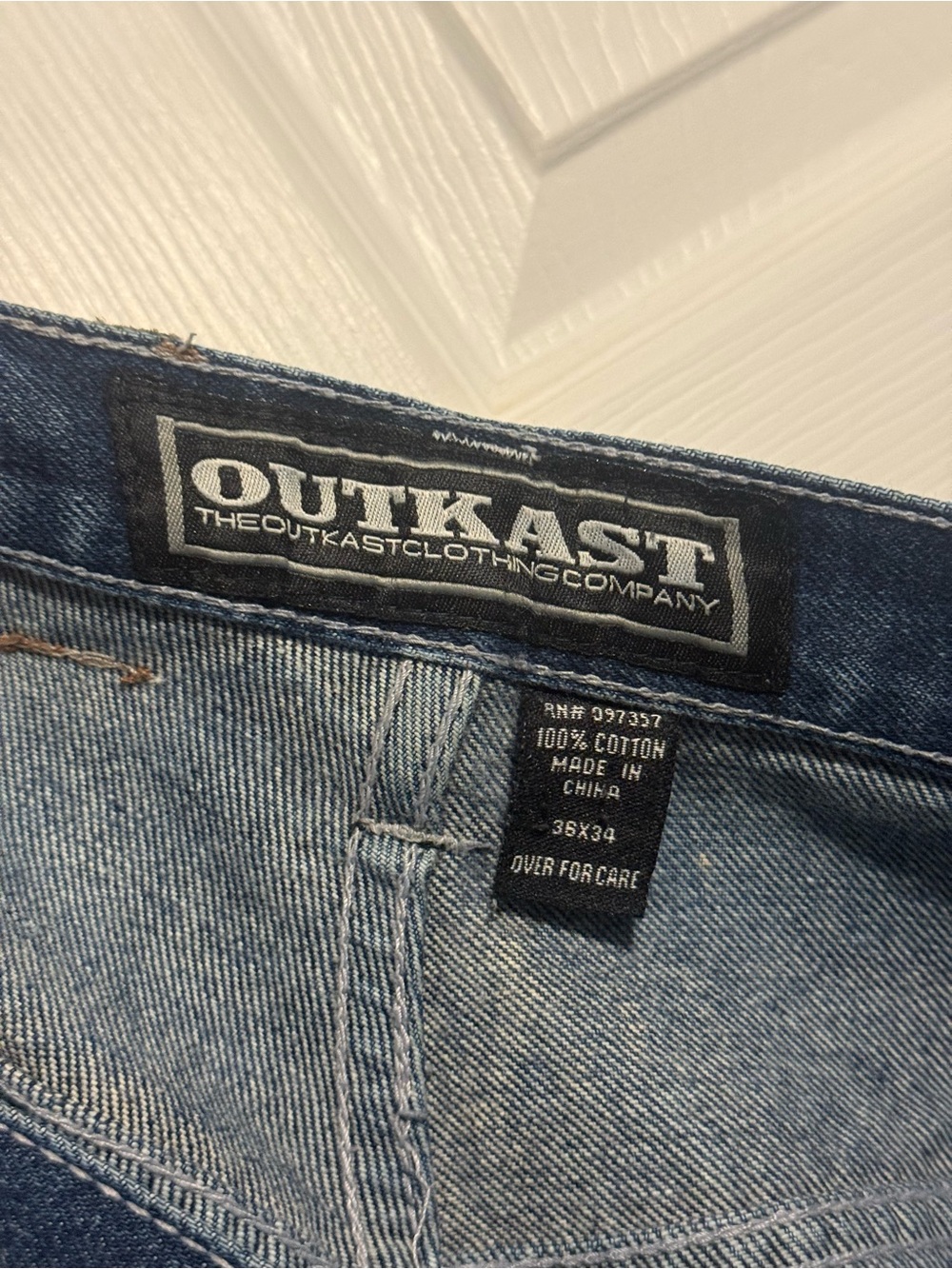 36x34 OutKast Oversized Jeans
